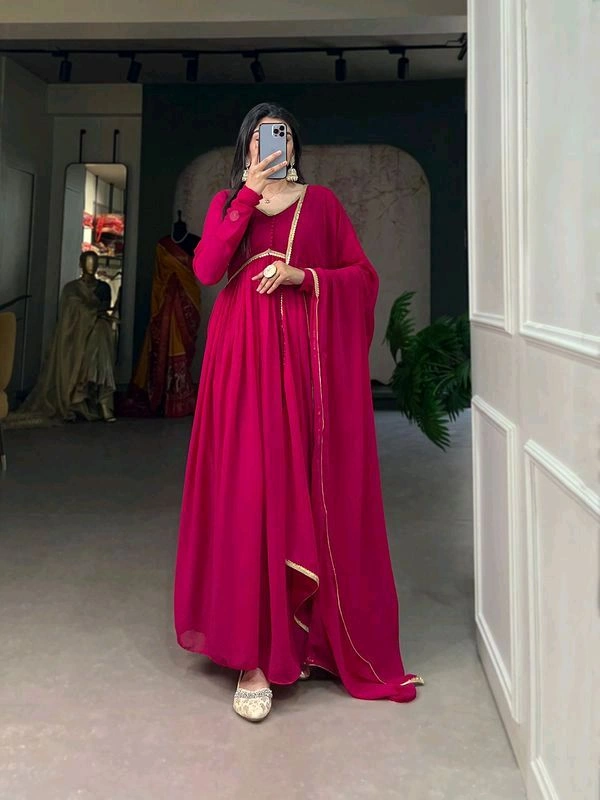 Aaliya Cut Gown Duppta